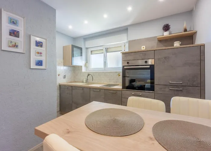 Buba Ck * 茨里克韦尼察